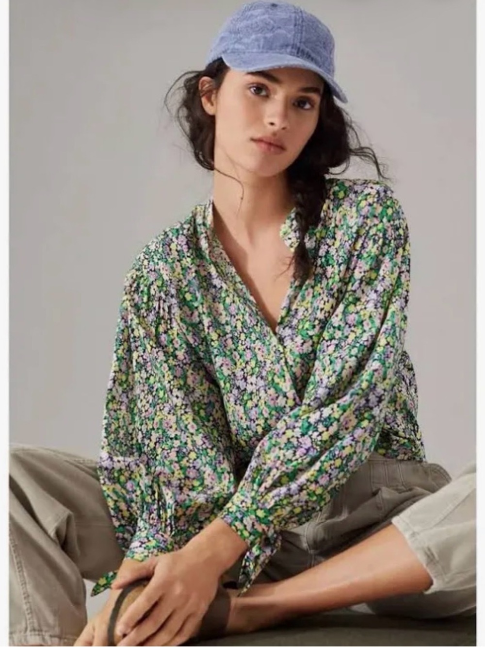 Maeve by Anthropologie Ashleigh floral blouse with tie cuffs